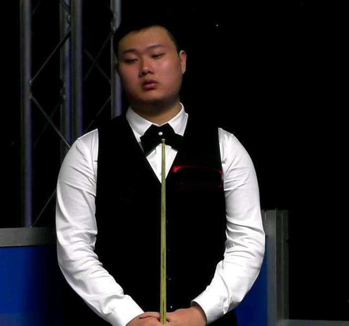 之间的竞争 之间的竞争