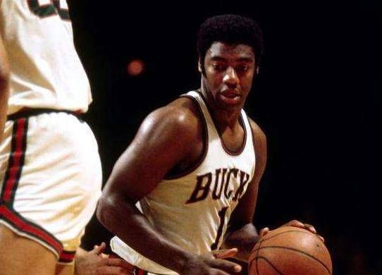 他面对的不 他面对的不